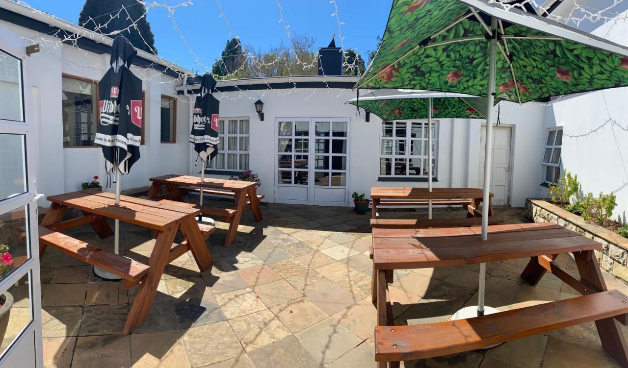 The Historic Hogsback Inn Exterior foto